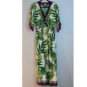 Flying Tomato V-neck Tropical Print Maxi Dress